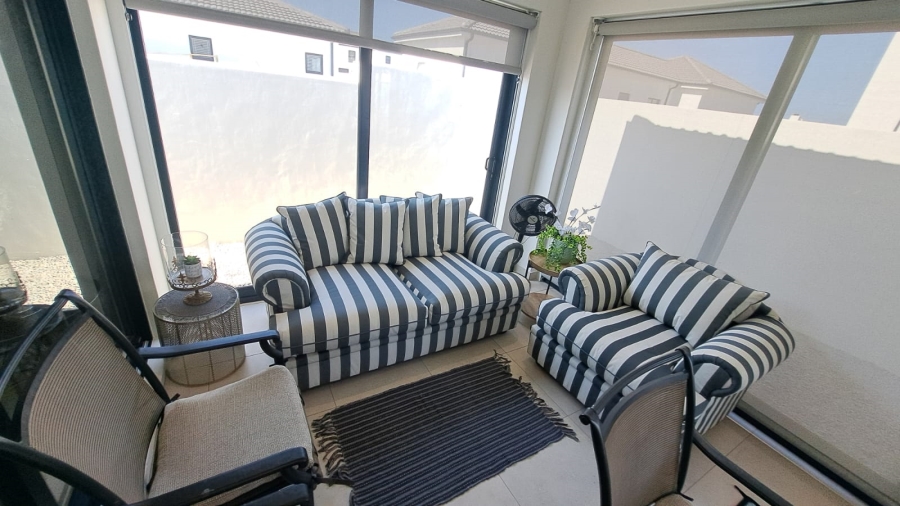 3 Bedroom Property for Sale in Sandy Point Western Cape